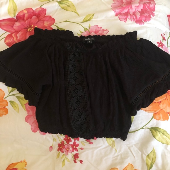 Black off the Shoulder Peasant Crop top NWOT - Renaissance / Western Style - Picture 5 of 12